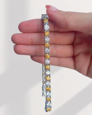 Brazalete redondo elegante amarillo vivo/blanco cultivado en laboratorio con diamantes de oro de 14 k Foto 1 de 4