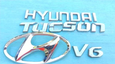 Juego de placas de identificación emblema letras maletero trasero Hyundai Tucson V6 2005-2009 Foto 1 de 4
