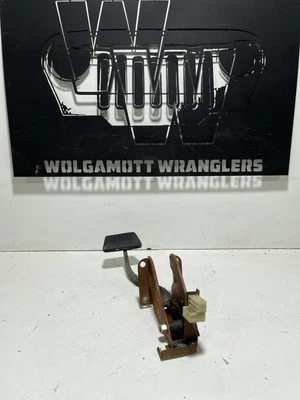 52129008AB 97-06 Jeep TJ Wrangler Auto Trans Brake Pedal Assembly w/Brake Switch - Image 1 of 4