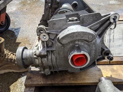 2004-2009 Cadillac SRX Front Axle Differential Carrier 3.23 Ratio Opt GU5 - Image 1 of 4