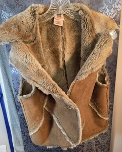Faded Glory-Women's faux suede/fur tan 1 button vest size M - Picture 1 of 7