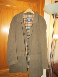 Burberrys jacket. Classic. Height stated 42"/52cm. Should fit 46"/48" chest. - Picture 1 of 21