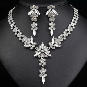Rhinestone Bridal Necklace and Earrings Wedding Jewelry Set . - Picture 1 of 3