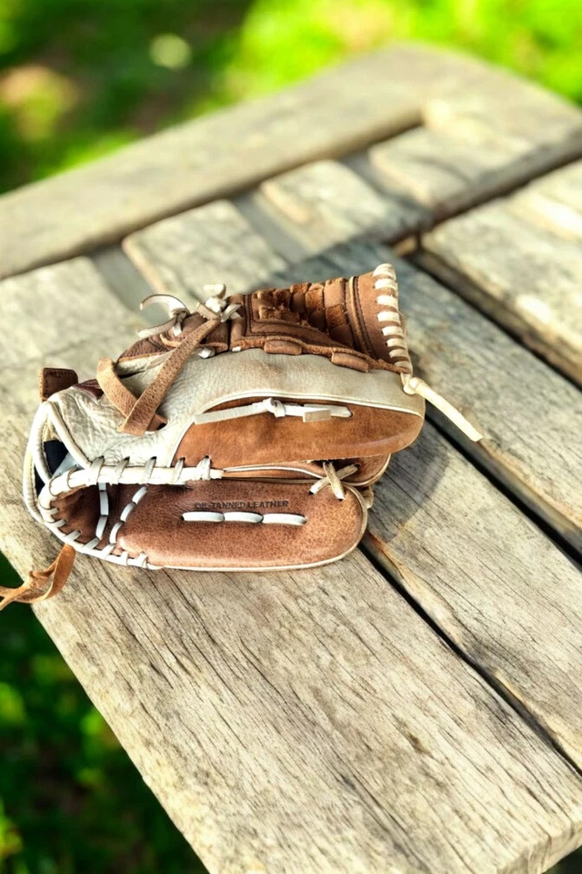 "Guante de béisbol Easton NS125 12,5"" patrón derecho para diestros lanzamiento bronceado al aceite" Foto 1 de 4