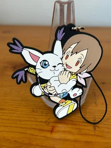 Portachiavi Digimon Adventure Kari Kamiya Gatomon Ichiban Kuji cinturino in gomma - Foto 1 di 3