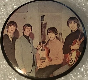 Extrem seltene frühe Beatles Pin-Back Button Look! - Bild 1 von 5