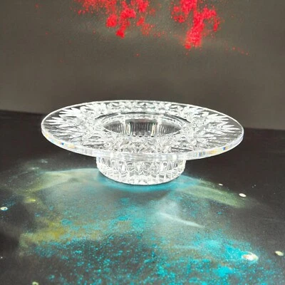 Candelabro Waterford “Bethany” Pilar de Cristal de Plomo Corte Cruz Patrón Foto 1 de 4