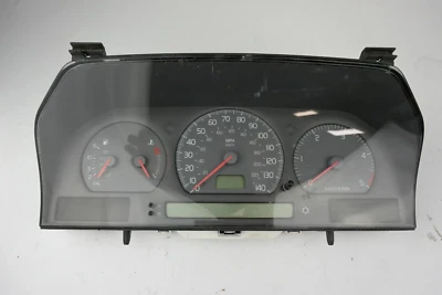 Velocímetro Volvo V70 S70 2.5 TDi MK1 96-01 Speedo 9168138 9168387 Foto 1 de 4