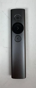 Logitech Wireless Spotlight Presentation Remote 810-004886 - Photo 1/3