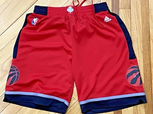 Toronto Raptors Shorts Adult Size L Nike NBA Vintage Red Y2K Basketball - Picture 1 of 5