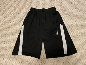 Youth Boys Nike Dri Fit Athletic Basketball Shorts XL Extra Large 14 / 16/ 18 - Picture 1 of 1
