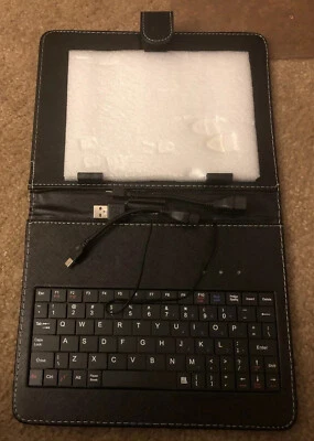 Black Case USB Keyboard  for Tablet. New In Package. With Magnet Closure - Image 1 of 4
