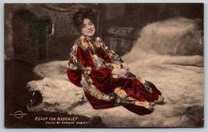 Vintage Postcard Actress EVELYN NESBIT "Ready for Mischief" Polar Bear Rug *060 - Picture 1 of 2
