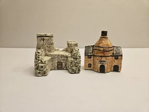 2 Vintage Tey Terra Tey Keramik Miniaturen Burgruine und Flaschenofen England - Bild 1 von 9
