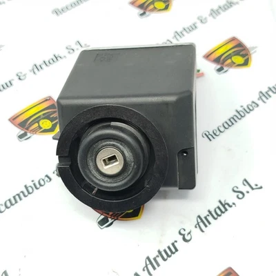 Lock Of On VW Crafter Mercedes Sprinter W906 9065452608 2E0905865K - Image 1 of 2