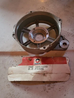 Alternador Fundición NUEVO OEM AC, GM CAT GMC Volvo Semirremolque Pete Detroit Diesel Foto 1 de 4