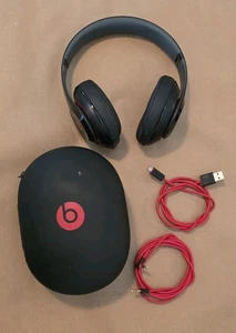 Auriculares internos con cable Beats By Dr. Dre Studio 2.0 B0500 - rojos/negros - Imagen 1 de 6