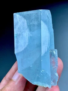 510 Karat schöner hochwertiger Aquamarin Kristall aus Skardu Pakistan - Bild 1 von 5