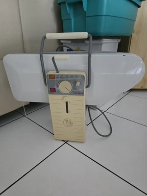 胜家 Magic Steam Press,可能是 ESP-2 型号。 — 第 1/3 张图片