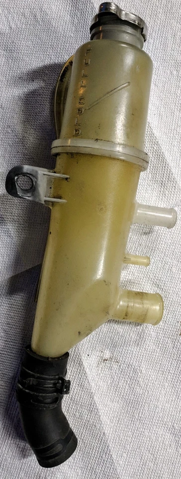 Polaris Pro RMK 800 2012 155" botella de refrigerante depósito jarra tapa 600 Rush Asalto  Foto 1 de 1