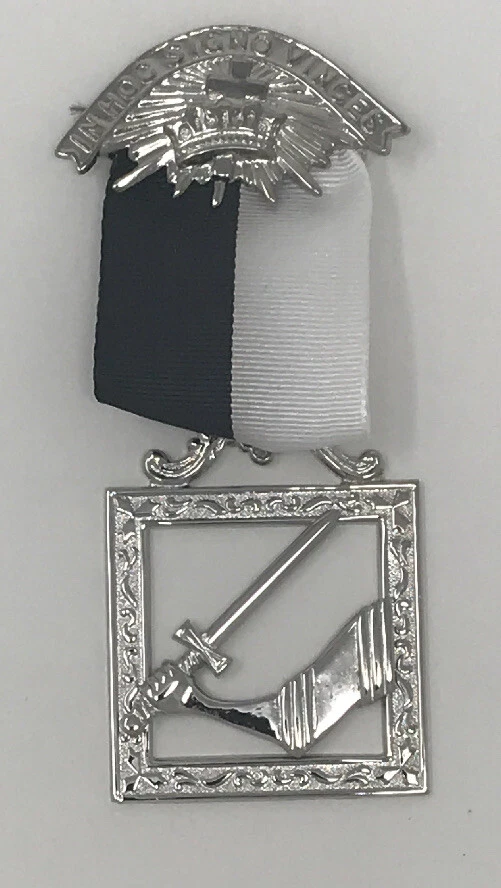 New Knights Templar Senior Warden Officer Jewel - Image 1 of 1
