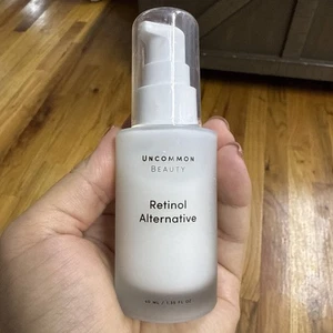 Uncommon Beauty Retinol Alternative 1,35fl Anti-Aging Feuchtigkeitsspendend ohne Box - Bild 1 von 3