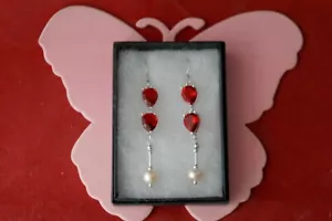 Fantastico Rosso Sangue Rubino & Rosa Perle Orecchini 5 Gr. 5 Cm. Lungo + IN Box - Foto 1 di 7