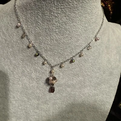 Collar colgante vintage delicado Cookie Lee perlas rosadas de imitación y cristal púrpura en Y Foto 1 de 4