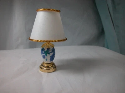 Heidi Ott Dollhouse Miniature  Light White Table Lamp  #YL1601 - Image 1 of 4