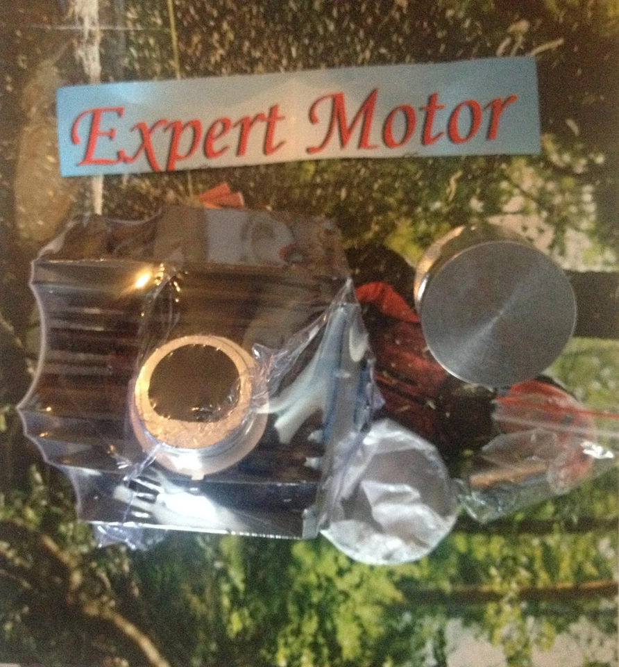 KIT CILINDRO E PISTONE PER MOTOSEGA STIHL MS 240 024  COMPLETI NUOVI - Immagine 1 di 1