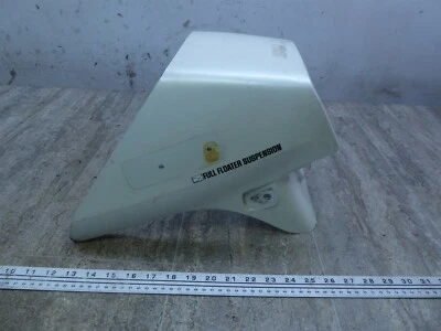 Suzuki GS750 ES GS 750 S586-1 1983) guardabarros trasero blanco cubierta cubierta cubierta Foto 1 de 4