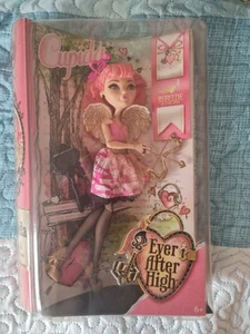 Muñeca Ever After High Cupido - Imagen 1 de 7