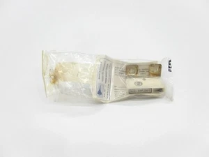 Aircraft Fuse - PN: 100FU01-225 - Lot # A2954 - Picture 1 of 3