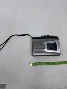 Grabadora de voz portátil Sony TCM-200DV Cassette-Corder probada por voz clara - Imagen 1 de 23