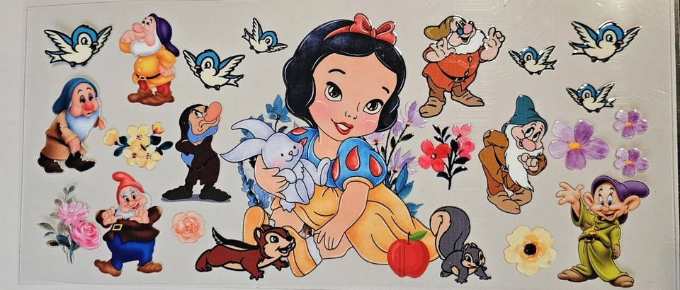 Calcomanía de transferencia de envoltura de taza joven Blancanieves con 7 enanos UV DTF Foto 1 de 1
