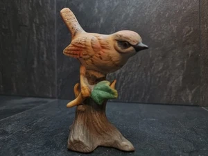 Estatuilla decorativa de pájaro Wren cerámica/porcelana 12,5 cm de alto vintage - Imagen 1 de 10