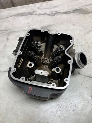 06 Victory Vegas 8 bolas trasero trasero motor culata Foto 1 de 4