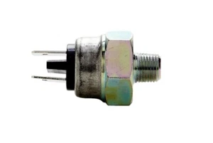 T25 Transporter Brake Light Switch 2 Pin In Master Cylinder Type 25 Van T3 - Picture 1 of 1