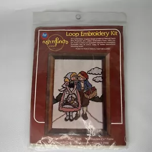 Boye Rush n Punch Loop Embroidery Kit 7908 Baskets of Love 1979 NEW - Picture 1 of 2