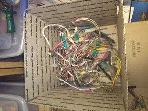 box of old arcade pcb wire connectors #1 - Picture 1 of 1