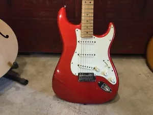 Fender Stratocaster USA 2001 Candy Apple Red Pro Refret & Set Up .Original Case - Picture 1 of 13