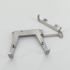 Edelstahl Cab Lock Catch Assembly für TAMIYA 1/14 RC Anhänger LKW Traktor - Bild 1 von 4