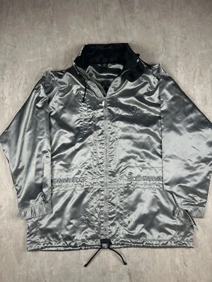 Chaqueta cortavientos vintage Mercedes Benz gris plateada para hombre talla 2XL Foto 1 de 4