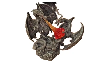 Drache im Kampf  Feuer LED Beleuchtung Batterie - Gothic Mystical Calls Deko Neu - Bild 1 von 4