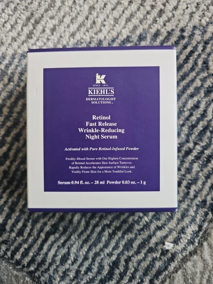 Suero nocturno de retinol reductor de arrugas de liberación rápida Kiehl's 0,3 % nuevo en caja Foto 1 de 2