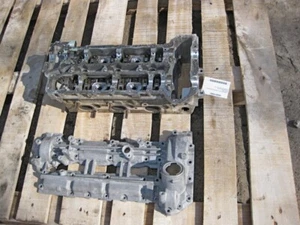 Mercedes-Benz A6420100821 Culata derecha con válvulas para OM642 V6 3.0 c... - Imagen 1 de 7