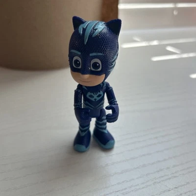 DISNEY JR.PJ MÁSCARAS 3.5 AZUL CATBOY FIGURA DE ACCIÓN JUGUETE Falta alguna pintura Foto 1 de 3