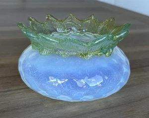 Murano Art Glass Bobeche Shade Chandelier Replacement Part Green Gold Opalescent - Picture 1 of 15