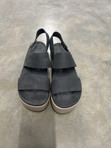 Crocs Sandali donna LiteRide Brooklyn zeppa bassa plateau neri W 10 - Foto 1 di 5