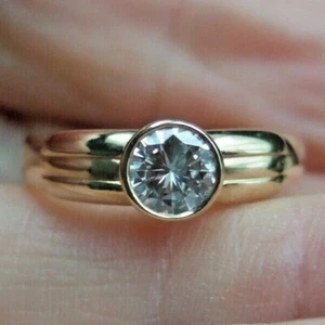 14ct YELLOW GOLD SOLITAIRE RING SET WITH 0.60ct BRILLIANT CUT DIAMOND UK SIZE P - Picture 1 of 5